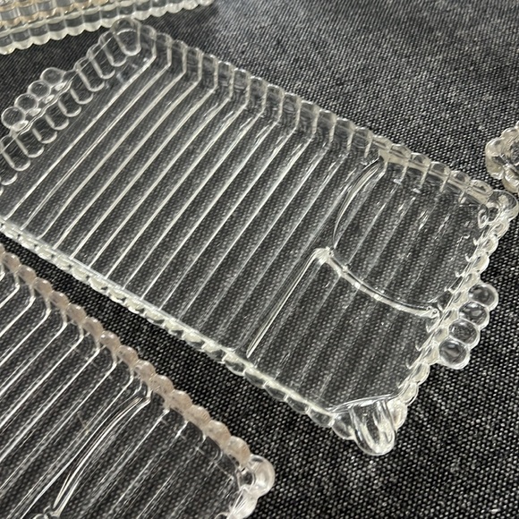 Vintage Hazel Atlas Ball and Rib- set 4 plates - Picture 2 of 3